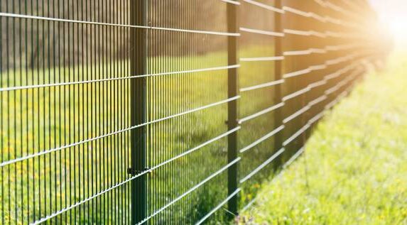 Zäune aus Doppelstabmatten